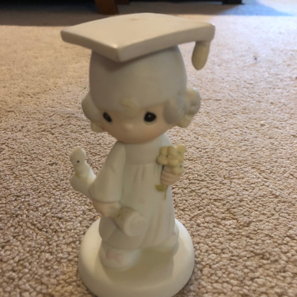 Vintage Precious Moments E4721 Graduate Figurine